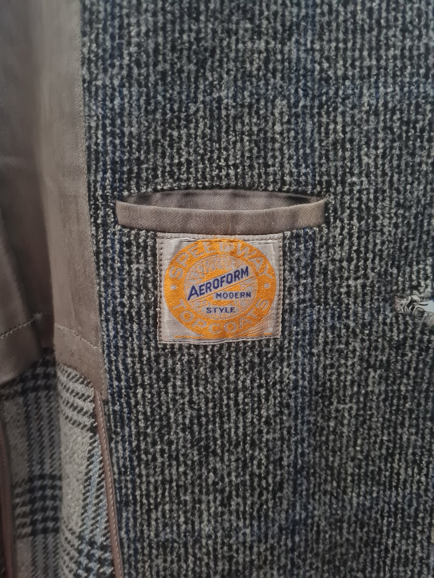 Coat, 1940s Raglan