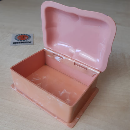 Collar Pin Box, Salmon