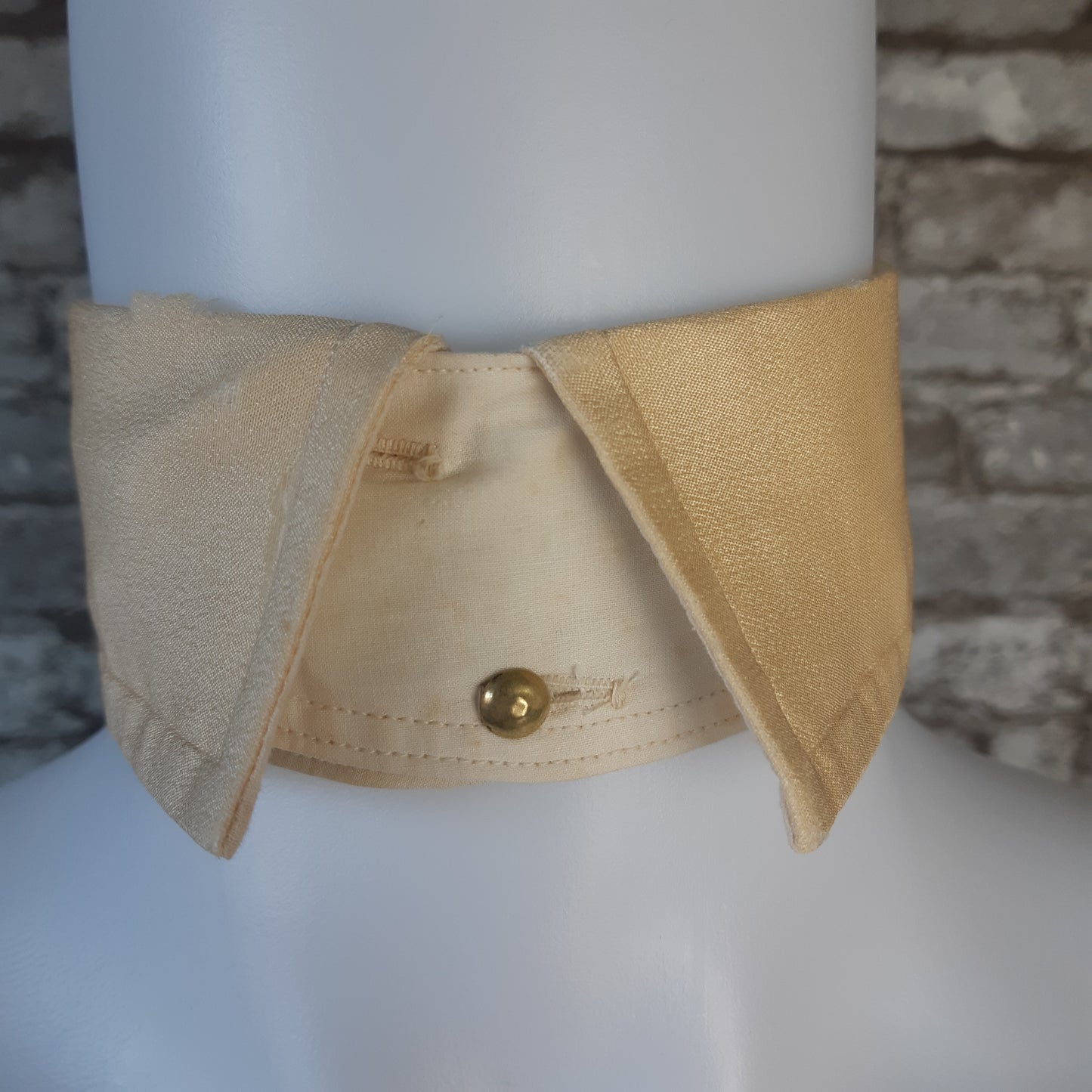 Collar, Soft Satin Cream