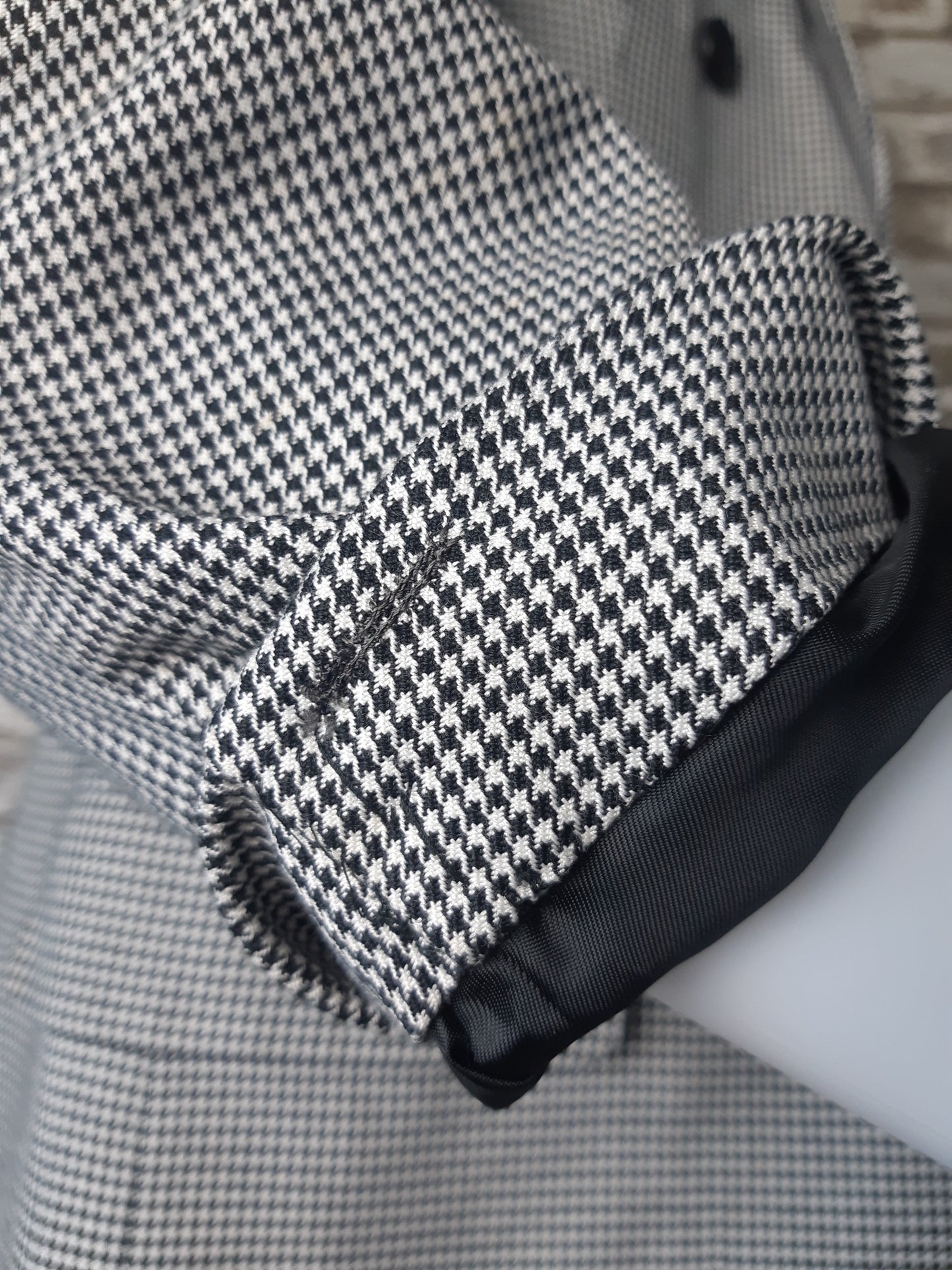 Blazer, Houndstooth